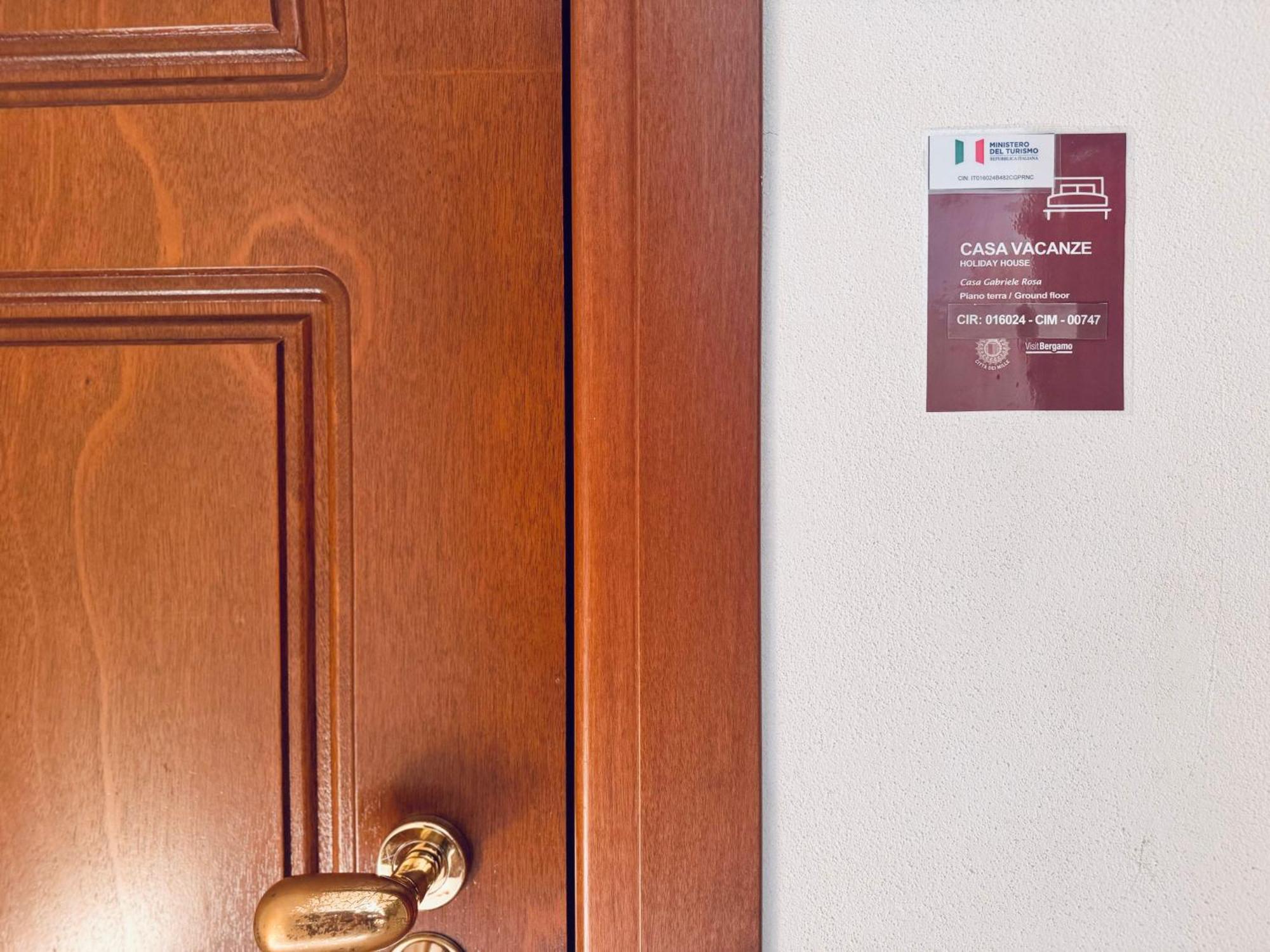 Casa Con Giardino E Accesso Indipendente Lejlighed Bergamo Eksteriør billede